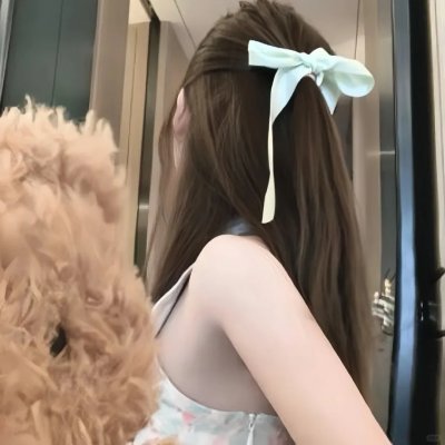 我想变成鸟,所以跳起来 海报